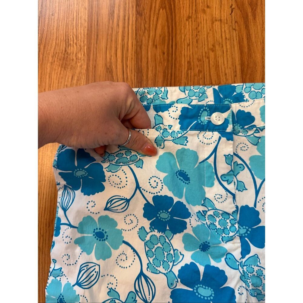 Lilly Pulitzer Women's Floral Sea Turtle Cropped Capri Pants Blue White Size 4 - Picture 2 of 7